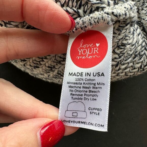 Love Your Melon Beanie Hat Womens One Size Cuffed Style Chunky Knit Stocking Cap - Picture 12 of 14